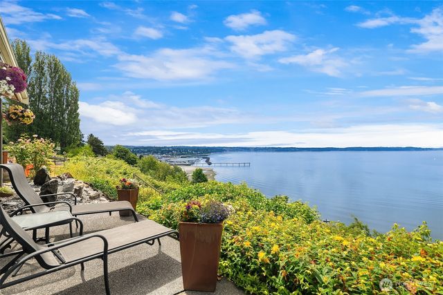 21553 1st Court S, Normandy Park, WA 98198