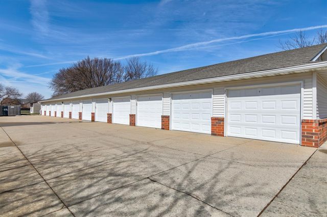 101 NW 8th Street 308, Grimes, IA 50111