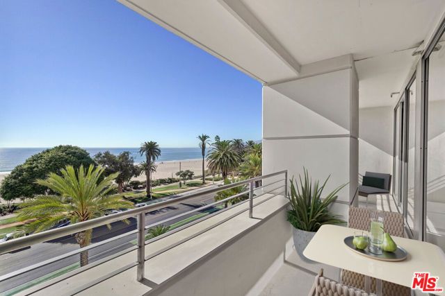 1221 W OCEAN Avenue 1501, Santa Monica, CA 90401