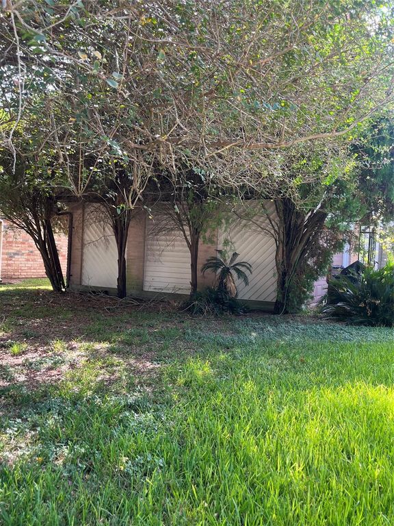 16003 Cerca Blanca Drive, Houston, TX 77083