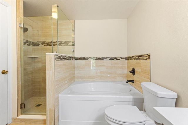 110 SW Peacock Blvd Apt 6-101 St, Port St Lucie, FL 34986