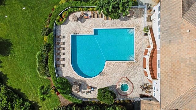 110 SW Peacock Blvd Apt 6-101 St, Port St Lucie, FL 34986