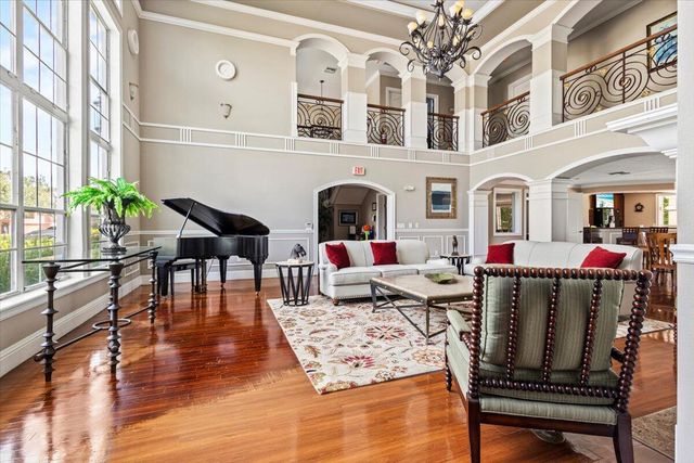 110 SW Peacock Blvd Apt 6-101 St, Port St Lucie, FL 34986