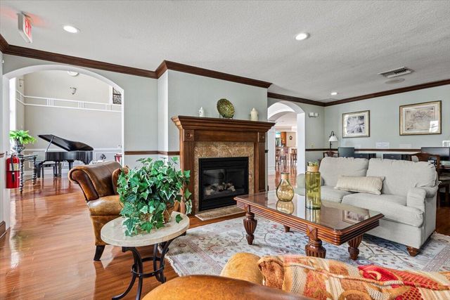 110 SW Peacock Blvd Apt 6-101 St, Port St Lucie, FL 34986