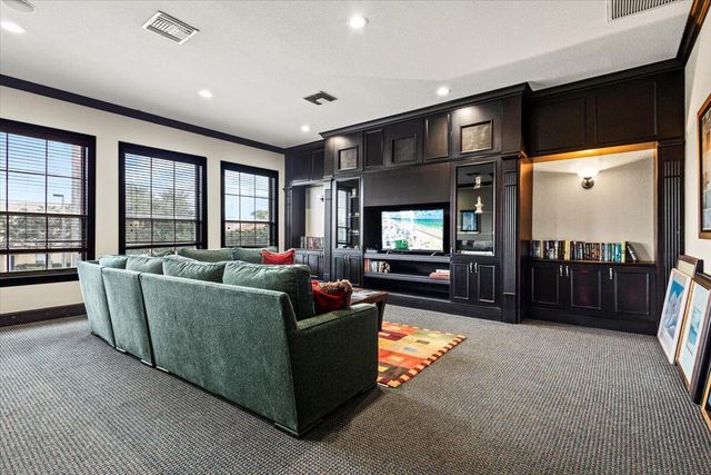 110 SW Peacock Blvd Apt 6-101 St, Port St Lucie, FL 34986