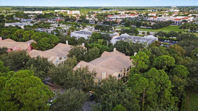 110 SW Peacock Blvd Apt 6-101 St, Port St Lucie, FL 34986