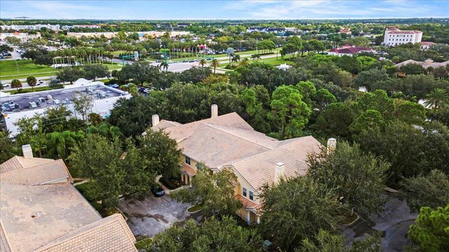 110 SW Peacock Blvd Apt 6-101 St, Port St Lucie, FL 34986