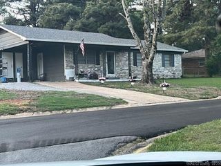 1702 Glenda Lane, Benton, AR 72015