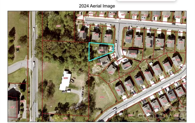 5 Declan Drive, Weaverville, NC 28787