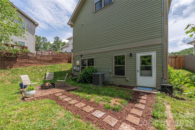 5 Declan Drive, Weaverville, NC 28787