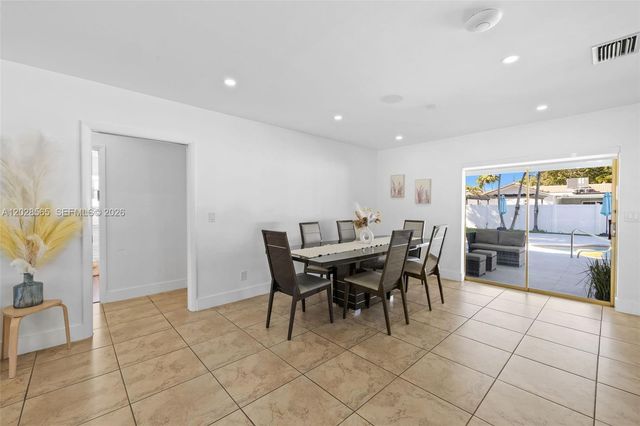 3460 N 46th Ave, Hollywood, FL 33021