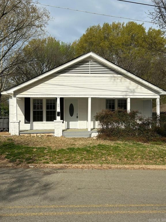 601 N Hickory, Searcy, AR 72143