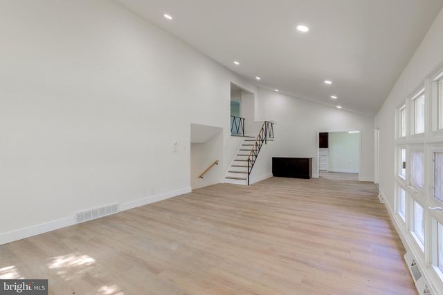 7931 JENKINTOWN RD, Cheltenham, PA 19012