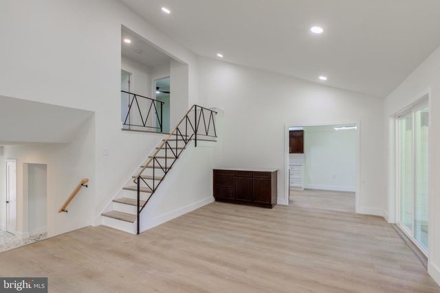 7931 JENKINTOWN RD, Cheltenham, PA 19012