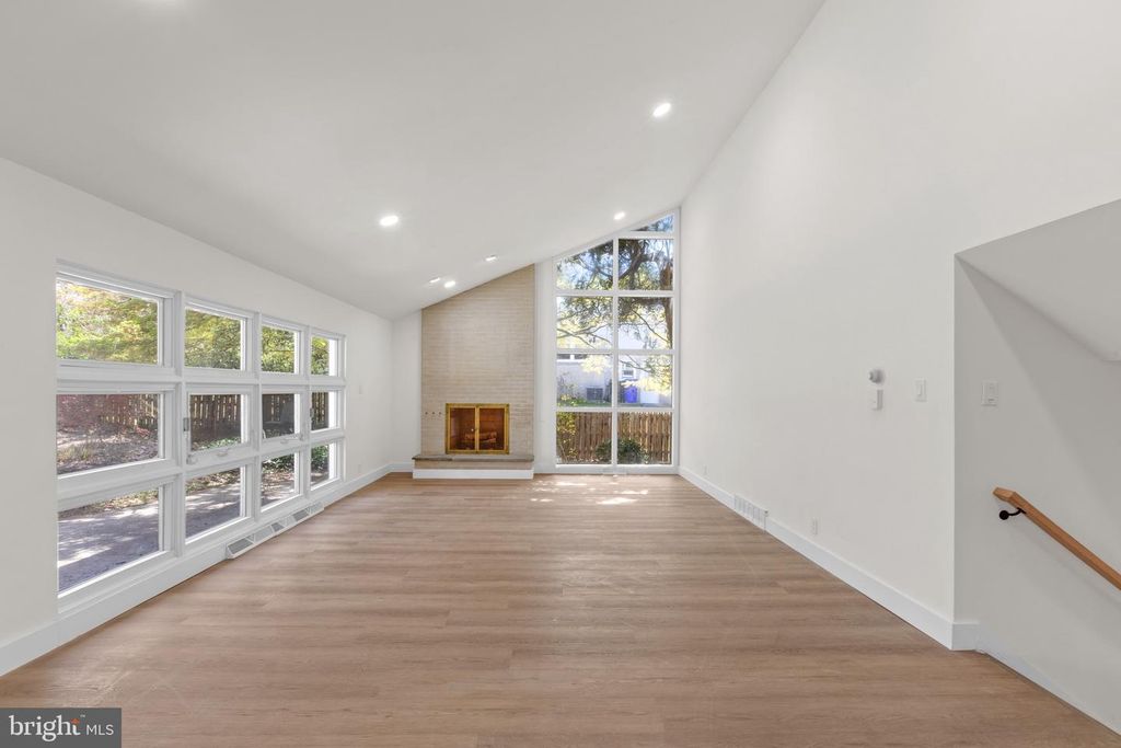 7931 JENKINTOWN RD, Cheltenham, PA 19012