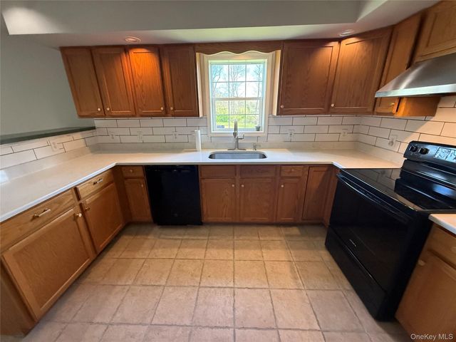 1462 Clove Valley Road, Lagrangeville, NY 12540