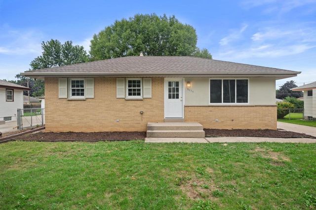 8034 W Tesch AVENUE, Milwaukee, WI 53220