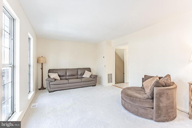 6143 MARTINS LANDING CT, Burke, VA 22015