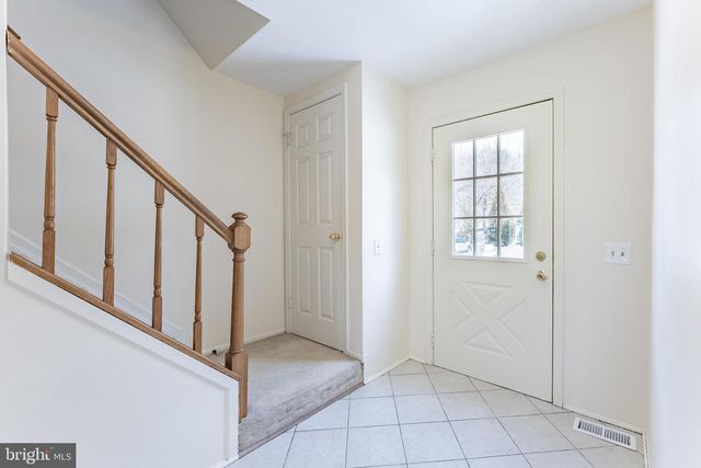 6143 MARTINS LANDING CT, Burke, VA 22015