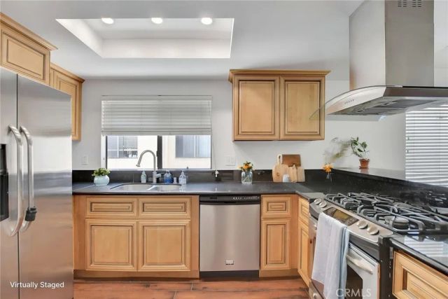 32 N 3rd E, Alhambra, CA 91801