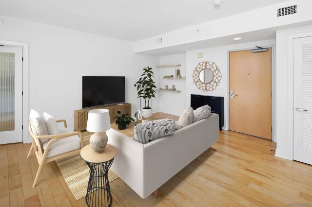 3812 Park Blvd 301, San Diego, CA 92103