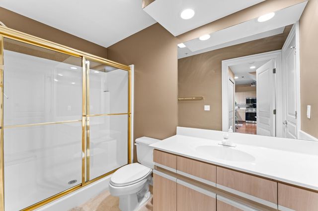 351 S Wildwood Drive 5, Branson, MO 65616