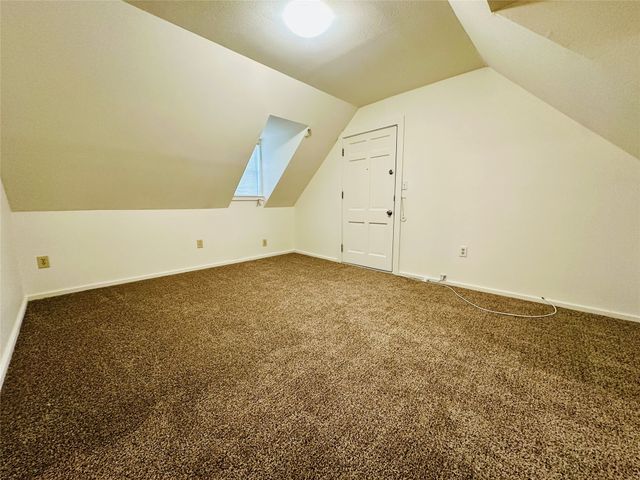 402 S Bryan Belt Line Road, Mesquite, TX 75149