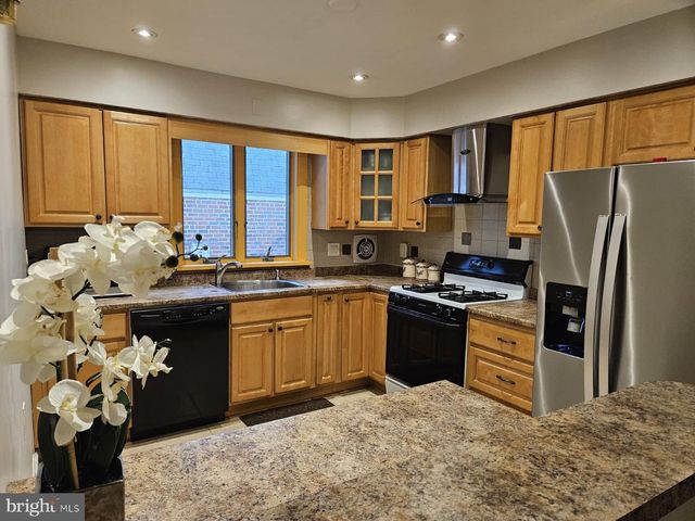1815 PLACID ST, Philadelphia, PA 19152