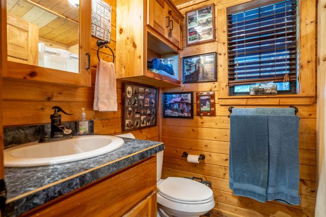 1293 Hcr 1425, Covington, TX 76636