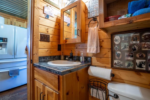 1293 Hcr 1425, Covington, TX 76636