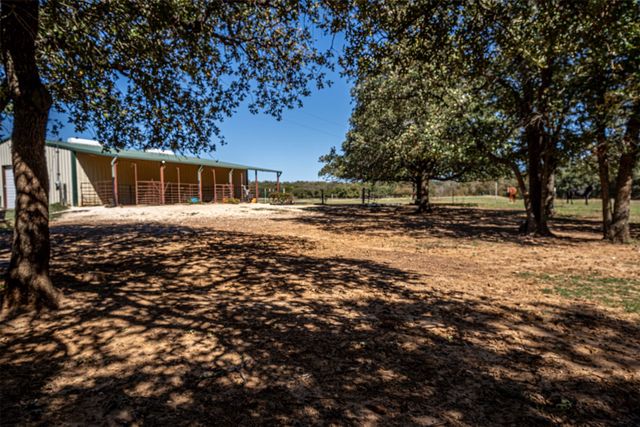 1293 Hcr 1425, Covington, TX 76636