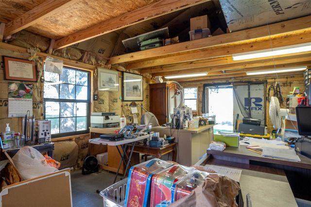 1293 Hcr 1425, Covington, TX 76636