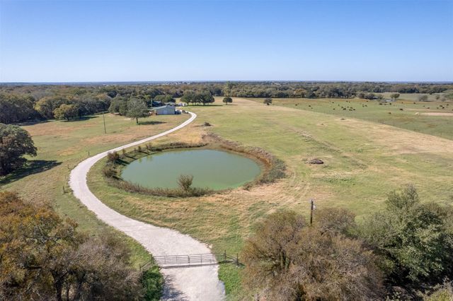 1293 Hcr 1425, Covington, TX 76636