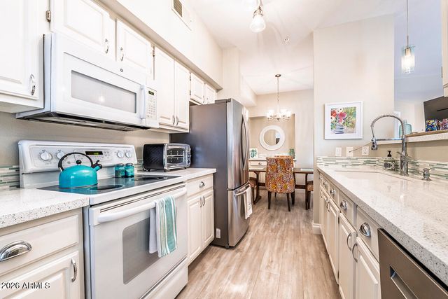 14950 W MOUNTAIN VIEW Boulevard 1103, Surprise, AZ 85374