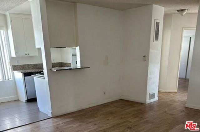 3747 Mentone Avenue, Los Angeles, CA 90034