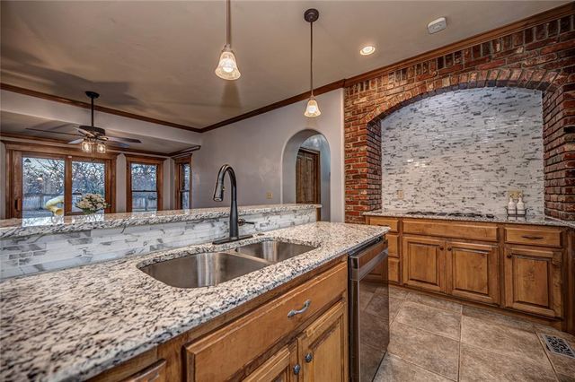 3740 Redmont Trace, Edmond, OK 73034