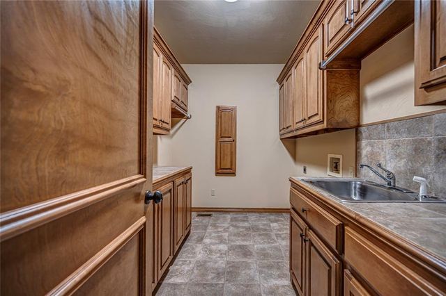 3740 Redmont Trace, Edmond, OK 73034