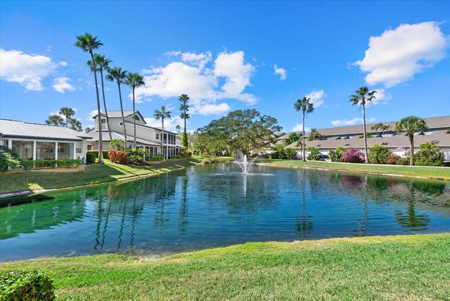 1313 SIESTA BAYSIDE DRIVE 1313D, Sarasota, FL 34242