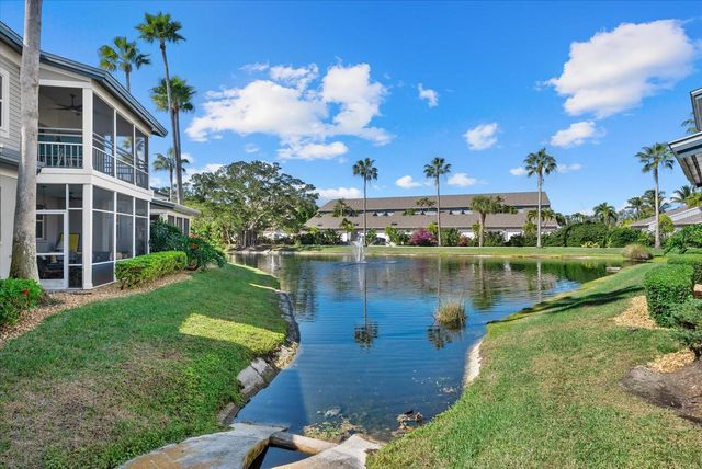 1313 SIESTA BAYSIDE DRIVE 1313D, Sarasota, FL 34242