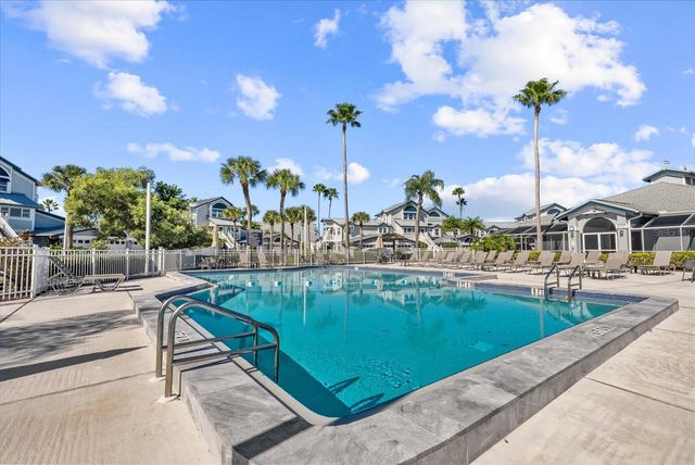 1313 SIESTA BAYSIDE DRIVE 1313D, Sarasota, FL 34242
