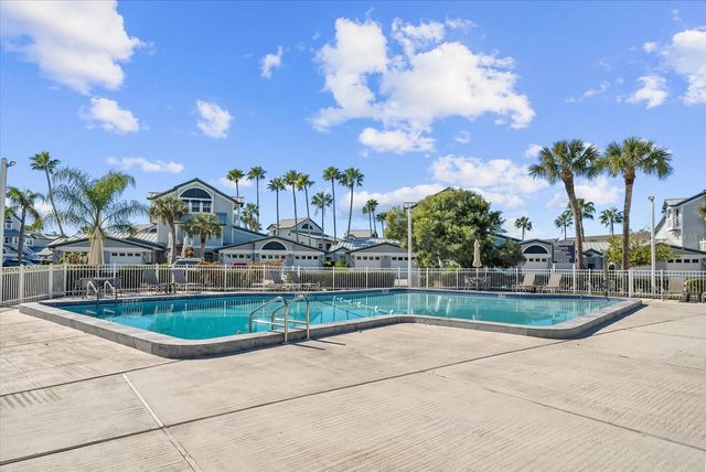 1313 SIESTA BAYSIDE DRIVE 1313D, Sarasota, FL 34242