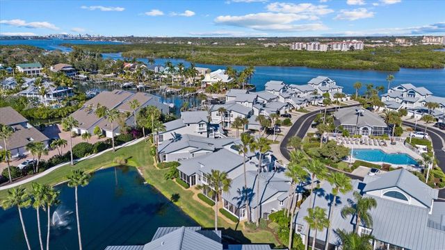 1313 SIESTA BAYSIDE DRIVE 1313D, Sarasota, FL 34242