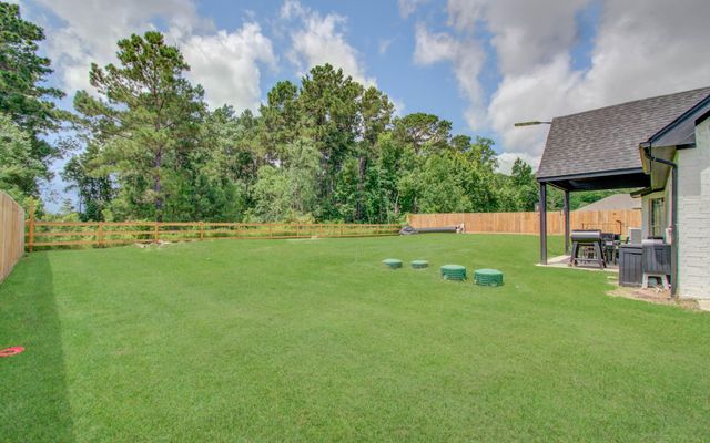 203 Antelope Drive, Crosby, TX 77532