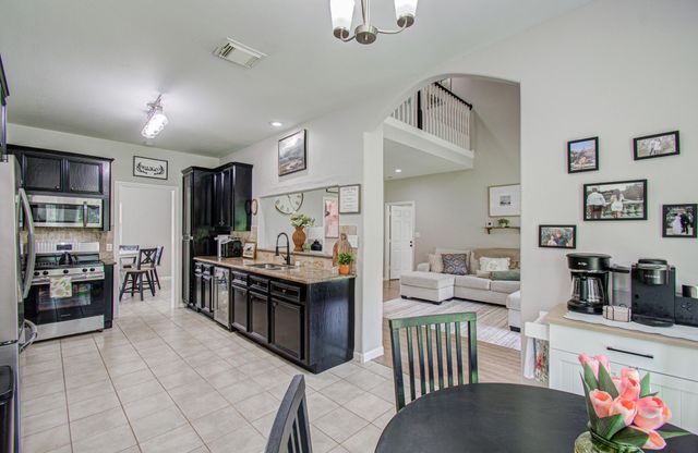 203 Antelope Drive, Crosby, TX 77532