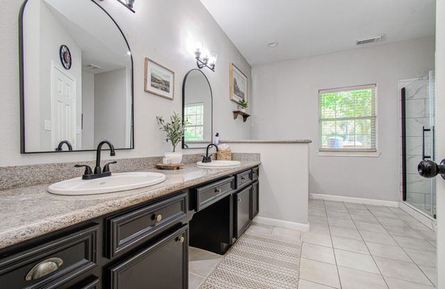 203 Antelope Drive, Crosby, TX 77532