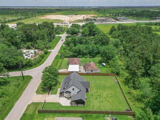 203 Antelope Drive, Crosby, TX 77532