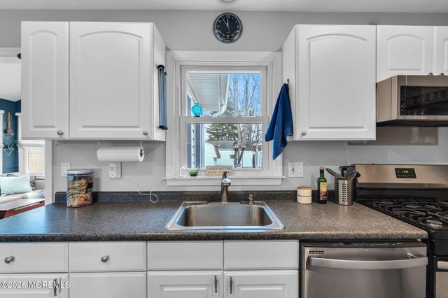 265 Vermont Drive, Brick, NJ 08723