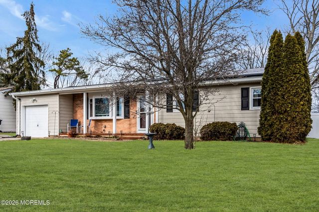 265 Vermont Drive, Brick, NJ 08723