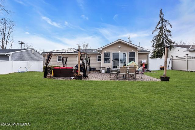 265 Vermont Drive, Brick, NJ 08723