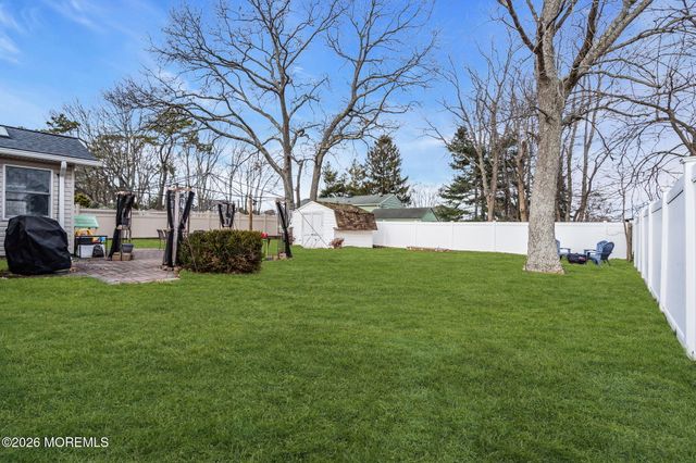 265 Vermont Drive, Brick, NJ 08723